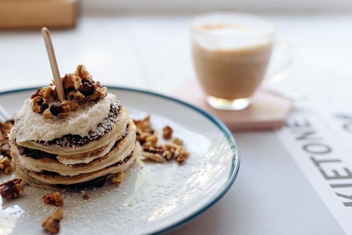 コーヒーに合うスイーツとは？カフェタイムをより一層楽しめる豆知識